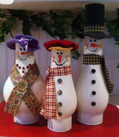 three snowmen