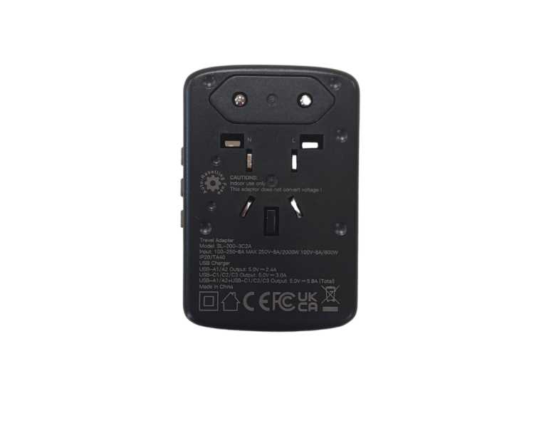 Universal travel adapter